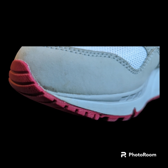 Women's size 7 Air Max Correlate - Picture 10 of 10